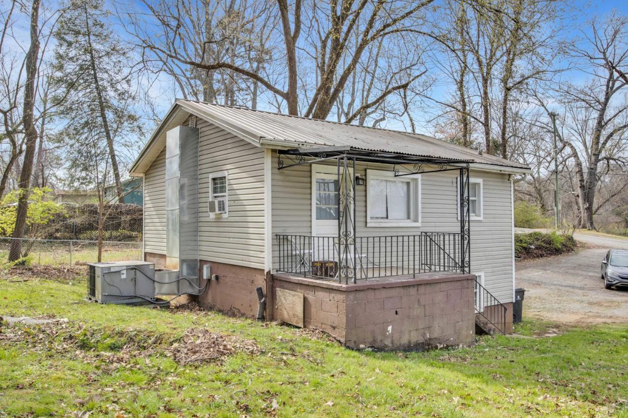 2-Bedroom Pet-Friendly Apartment In East Knoxville Exterior foto