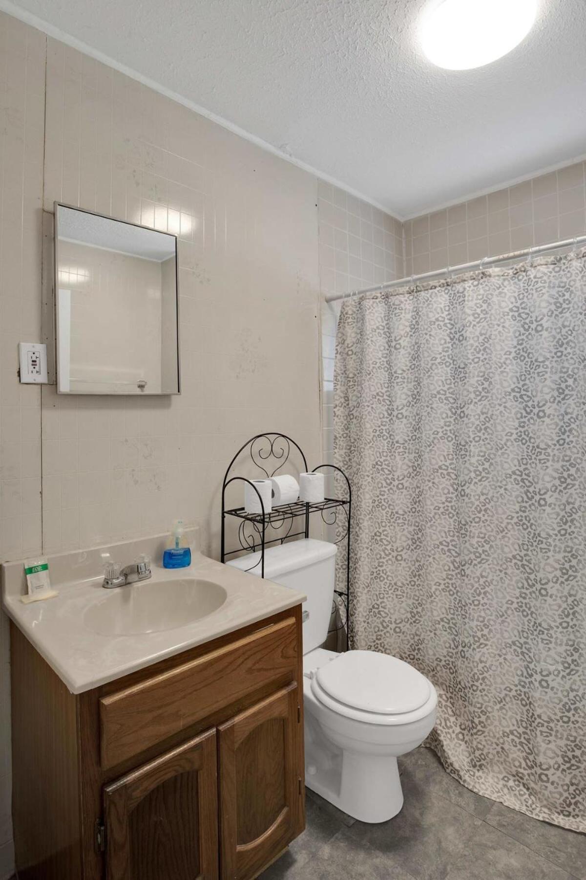2-Bedroom Pet-Friendly Apartment In East Knoxville Exterior foto